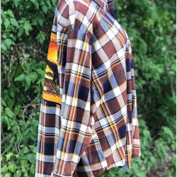 Upcycled Vtg Flannel Shirt with Cowboy Appliqué - Picture 4 of 7